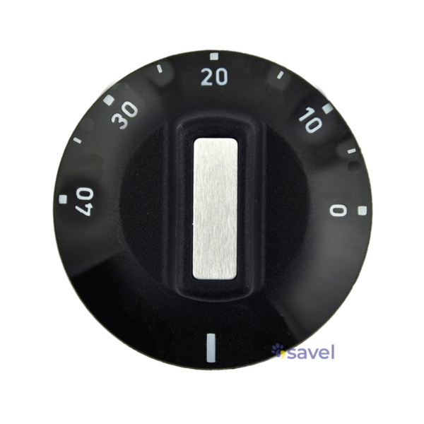 A black dial thermostat ranging from 0 to 40°C suits Savel Hydrobath, featuring white numbers in increments and a central metallic rectangular grip for turning.